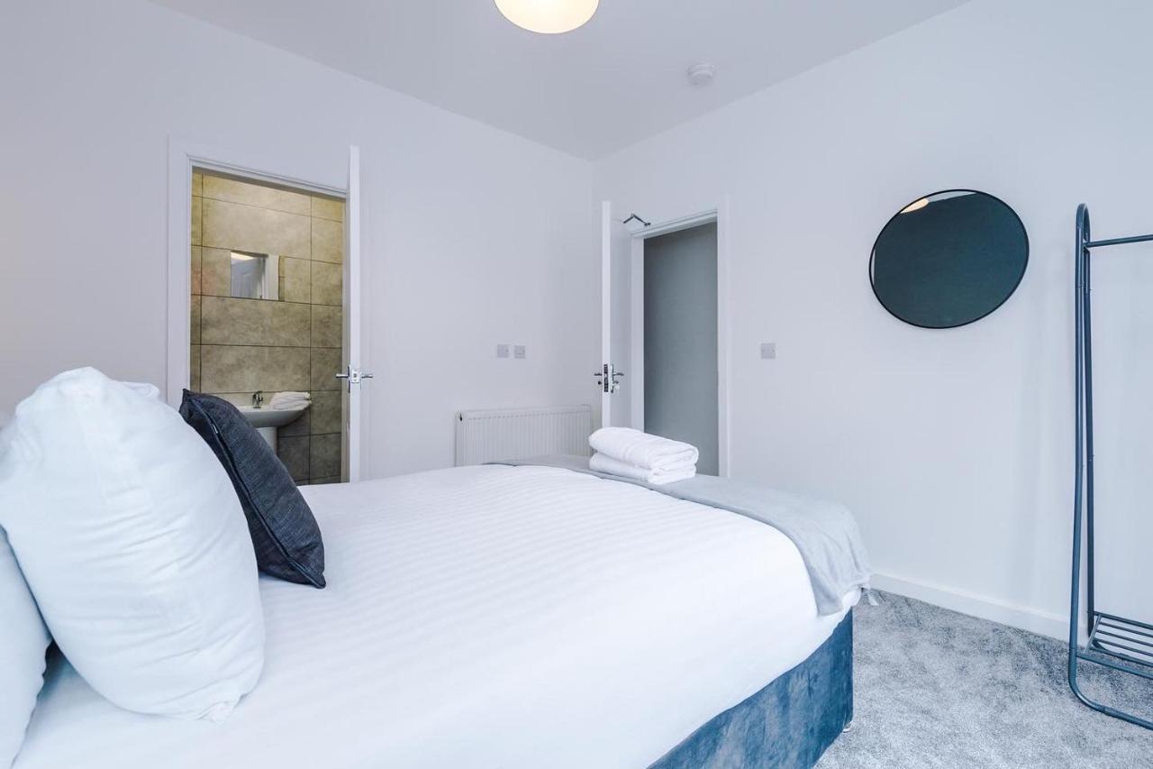Cosy 3 Bed 3 Bath House - Central Liverpool -Self Check-In & Free Parking! Villa Exterior foto